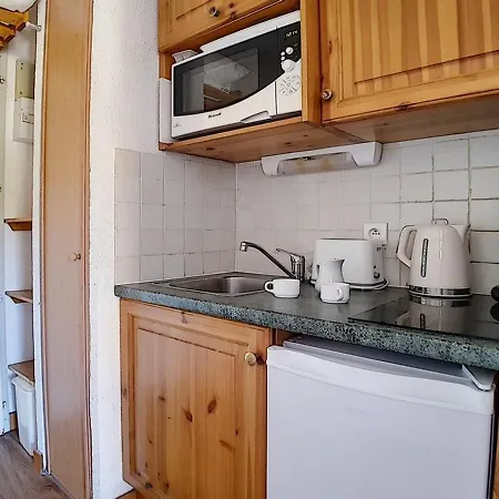 Apartment 3 Pers, Aux Pieds, Balcon Nord, Tv, Cuisine Equipee, Acces Galerie Marchande - Fr-1-344-966 *